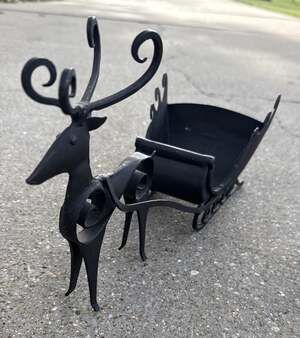 VTG Pier 1 Christmas 14” REINDEER & SLEIGH Heavy Rustic Metal / Iron Décor